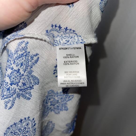 Altar’d State Embroidered Accent Tank - Picture 6 of 7